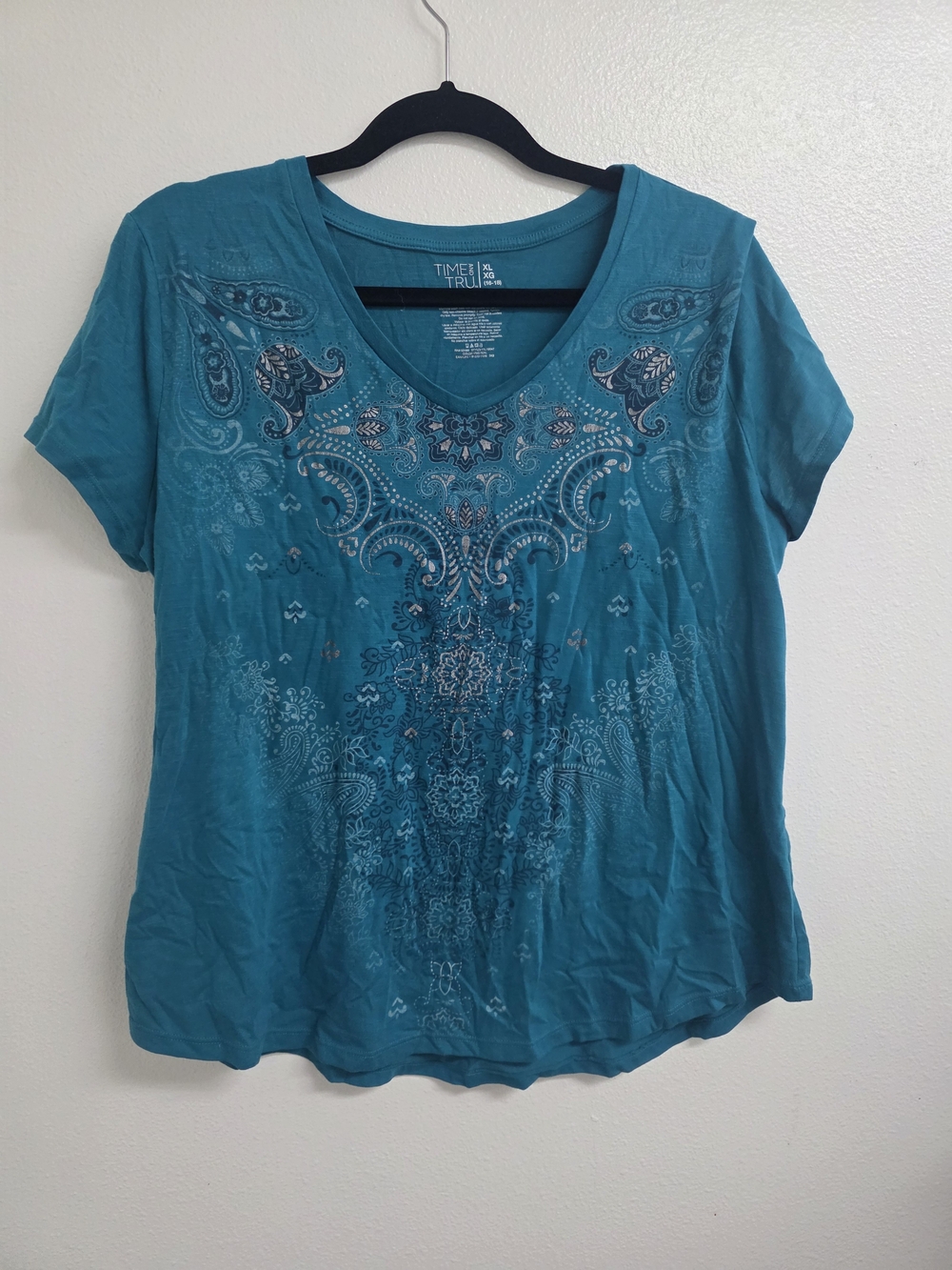 Time and Tru Teal Paisley V-Neck Short Sleeve Top (0578)